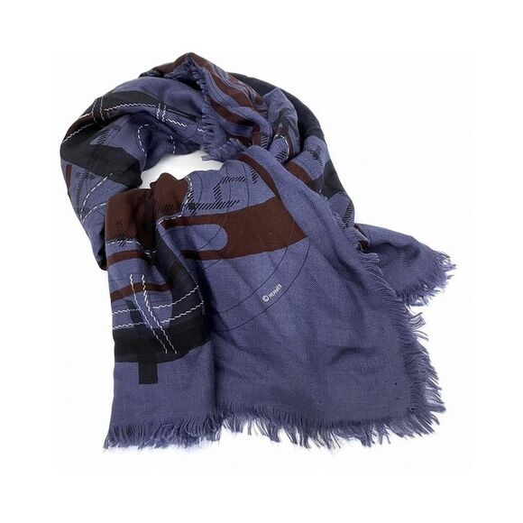 Pre Loved Hermes Elegant Canvas Scarf with Classic Design - Picture 8 of 8